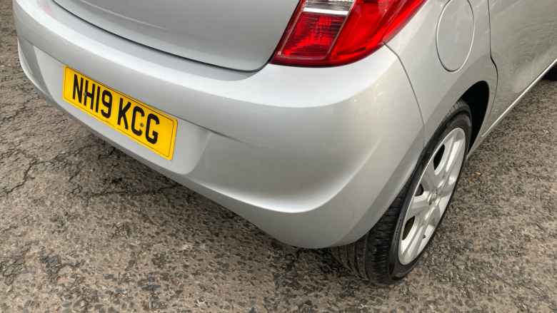 Vauxhall Viva 1.0 [73] SE 5dr Petrol Hatchback